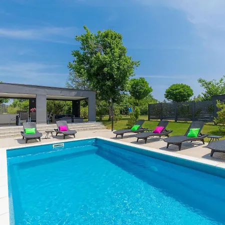 Mirna - Mdn156 By Interhome Holiday home Liznjan