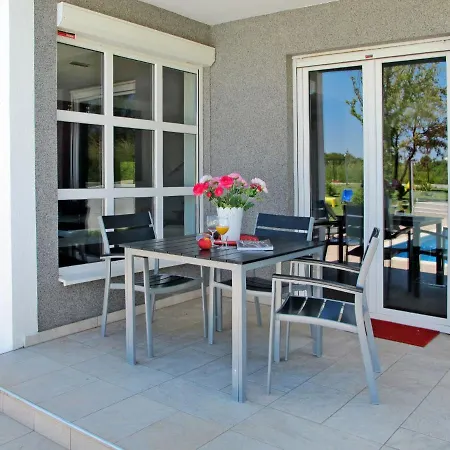 Holiday home Mirna - Mdn156 By Interhome *